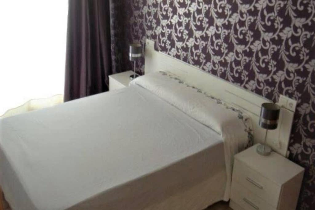 Apartamento Athenea กันดิอา ภายนอก รูปภาพ